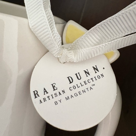 Rae Dunn White and Yellow Lemon Mug Dining - Picture 2 of 4